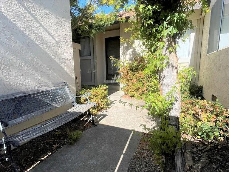 5 Donner Creek Ct — Photo 23