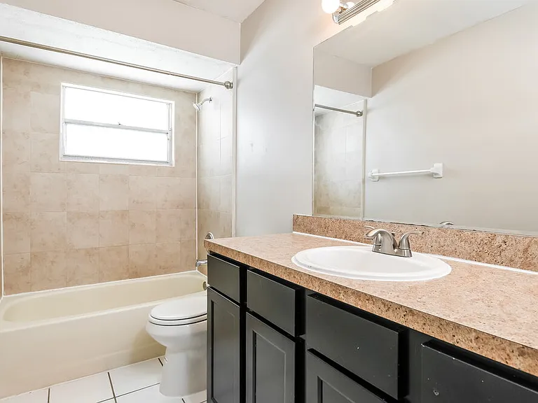 2629 Saffron Dr — Photo 18