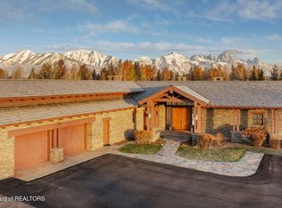 6240 N Prickly Pear Ln, Jackson, WY 83001