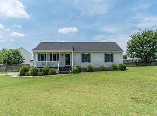 8215 Christopher Paul Dr, Mechanicsville, VA 23111