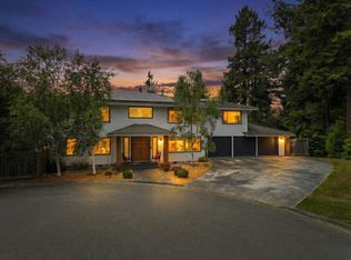 1346 Diamond Dr, Arcata, CA 95521