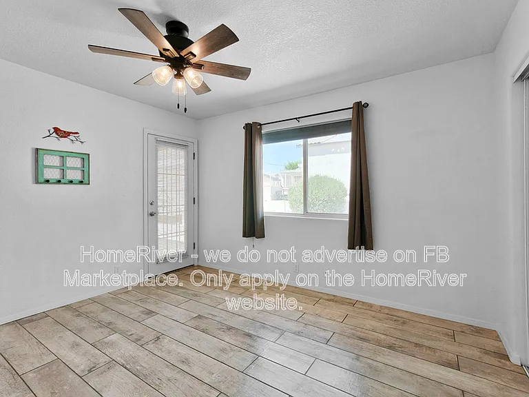 1697 Cardinal Dr — Photo 8