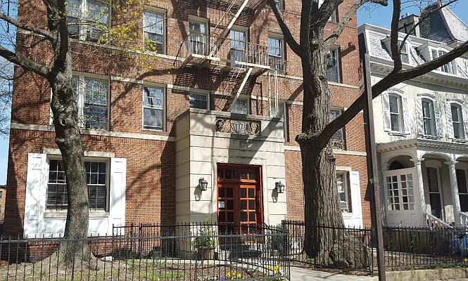 Sold by The Privelege Group | media 9