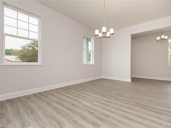 5th image of 6421 S Englewood Ave