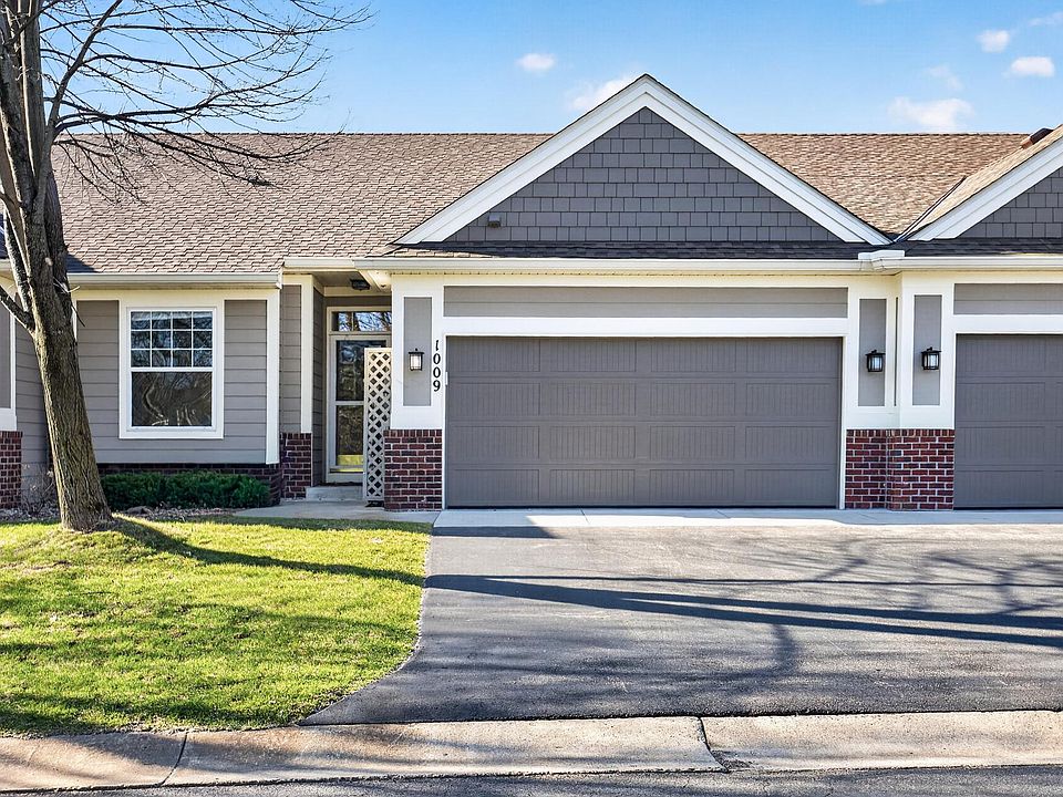 1st image of 1009 Victoria Greens Blvd