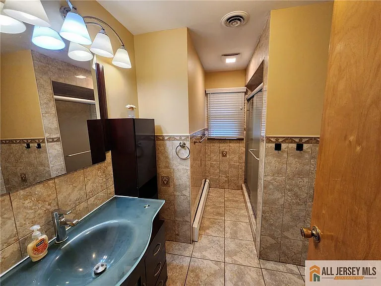 968 New Dover Rd — Photo 10