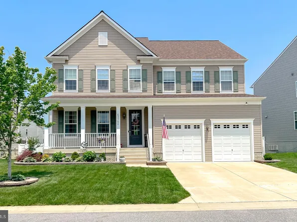 43706 Sweetbay St, California, MD 20619