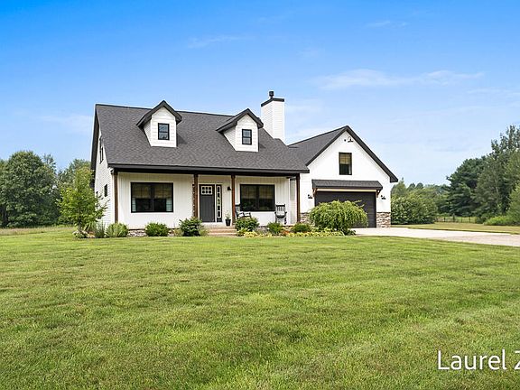 4th image of 2281 N Green Creek Rd