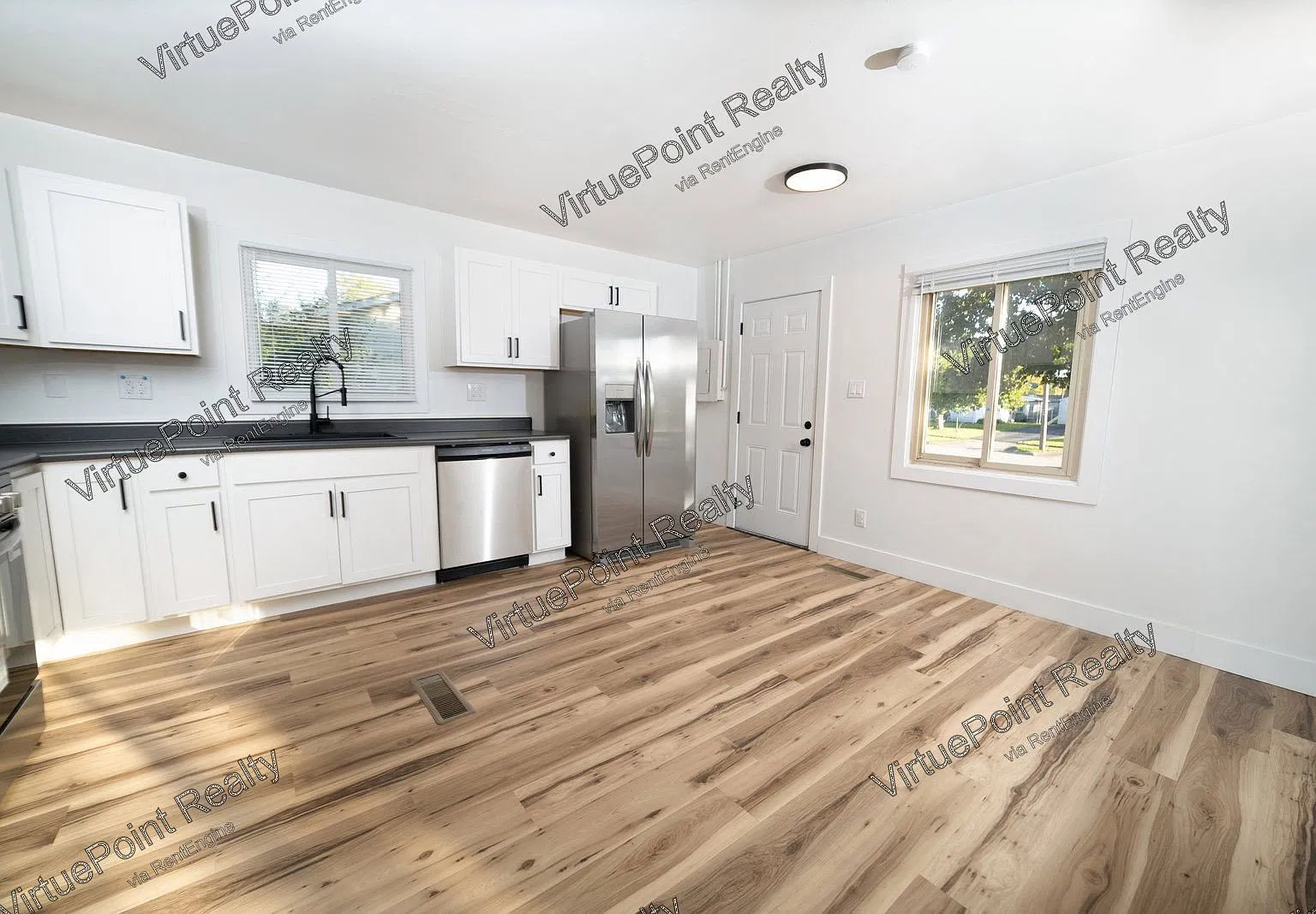 3 bed, 1.0 bath, 1025 sqft, $1,750 — Photo 4