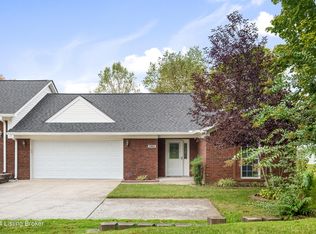 6904 Janes Farm Dr, Louisville, KY 40228