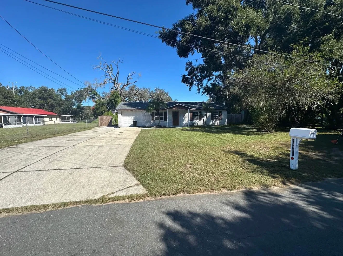 3 bed, 1.5 bath, 1040 sqft, $1,850 — Photo 3