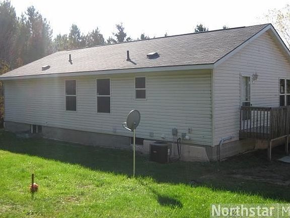 2nd image of 528 218th Ave NE