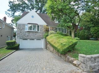 86 Chapin Ave, Staten Island, NY 10304