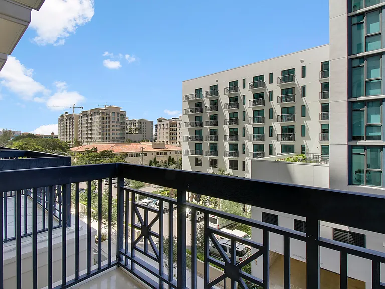 701 S Olive Ave #316 — Photo 25