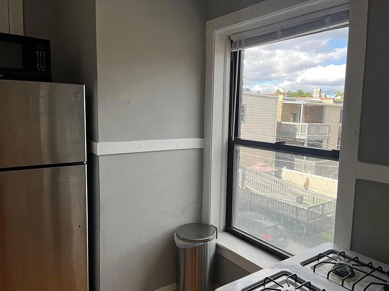 3320 W Schubert Ave #2 — Photo 2
