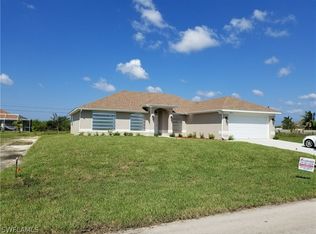 1326 NE 12th Place Cpe, Coral, FL 33909