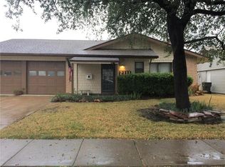 2111 Willow Ln, Plano, TX 75074