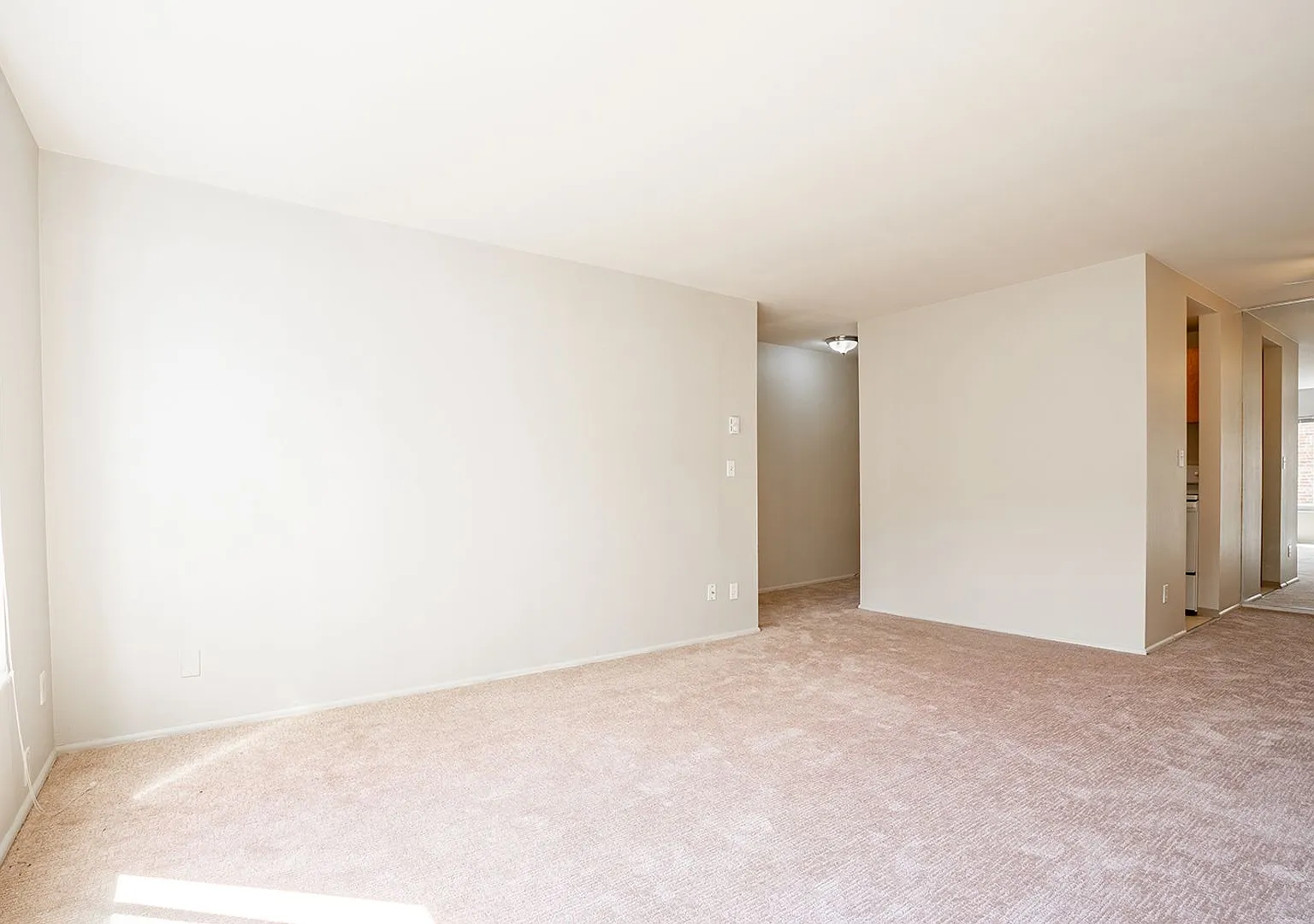 Dumar Apartments — Photo 4