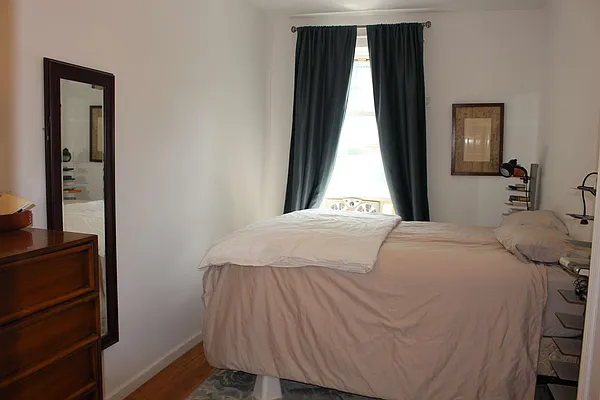 Rented by Compass | media 32