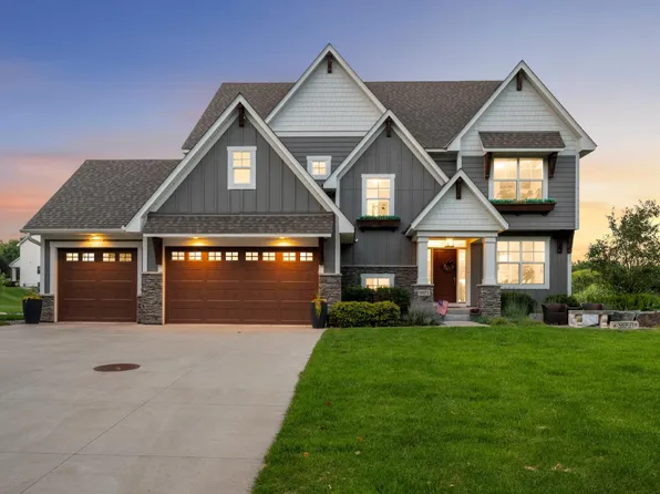 9971 Lawson Ln, Eden Prairie, MN 55347