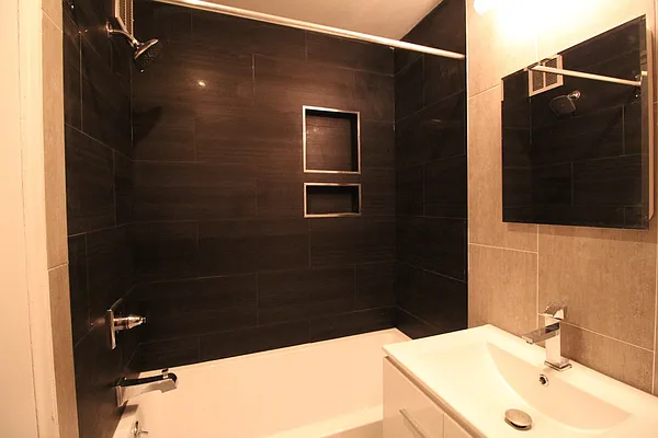 Rented by Kian Realty | media 12