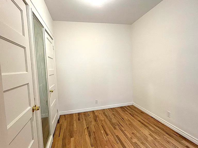 66-42 Forest Ave #3F — Photo 10