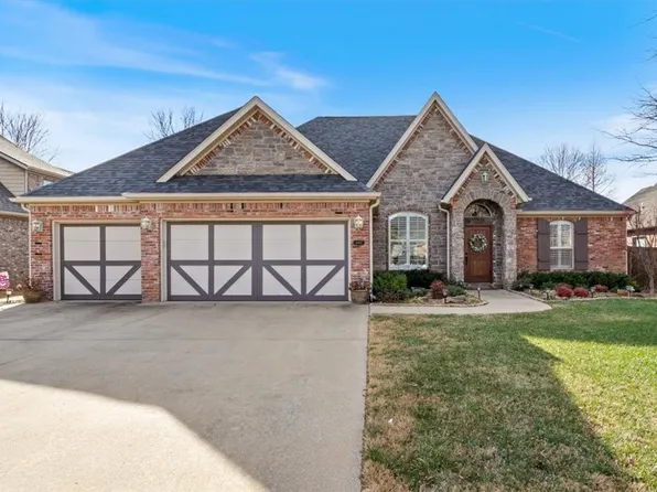 4902 SW Ridge Mont Rd, Bentonville, AR 72713