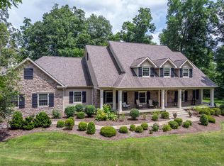 121 Boulder Ct, Granville, OH 43023