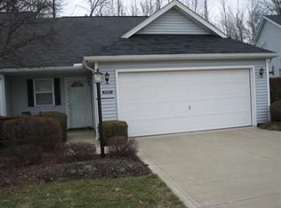 30200 Ginger Ln #42B, North Olmsted, OH