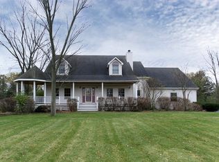 24223 W Rose Ave, Lake Zurich, IL