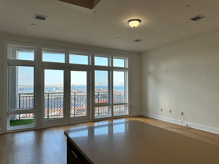 90 Bay Landing St #7K — Photo 7