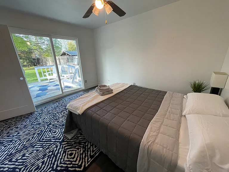 1258 Mistletoe Ln #1 — Photo 5