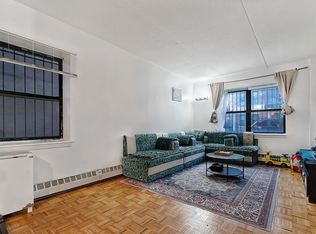 566 Gates Ave APT 1B, Brooklyn, NY 11221