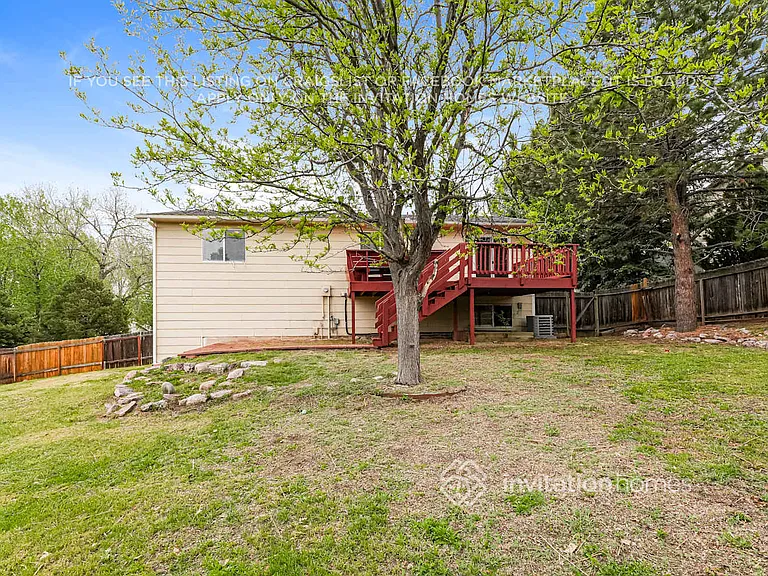 6660 Bugle Dr — Photo 16