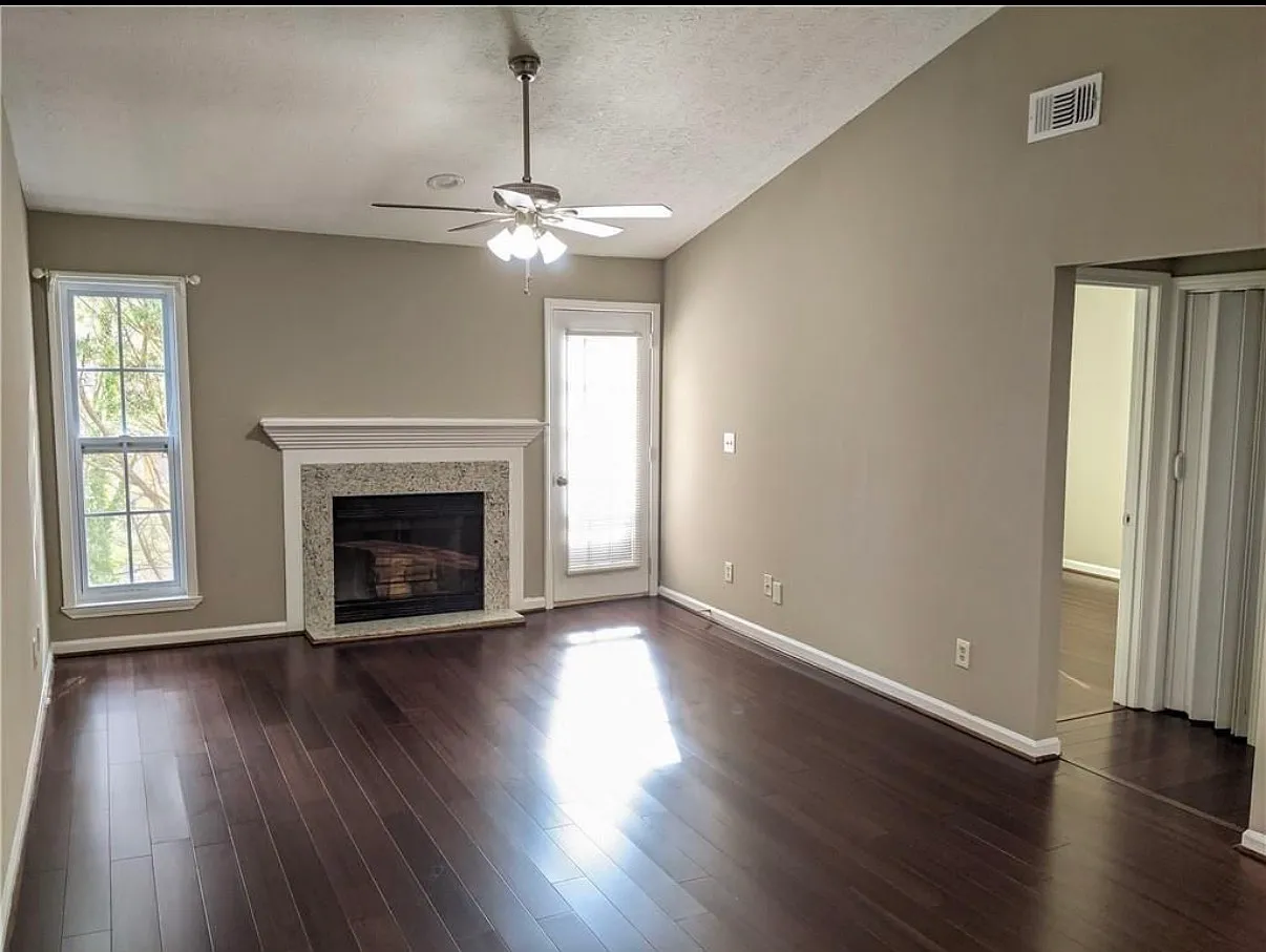 472 Teal Ct — Photo 4