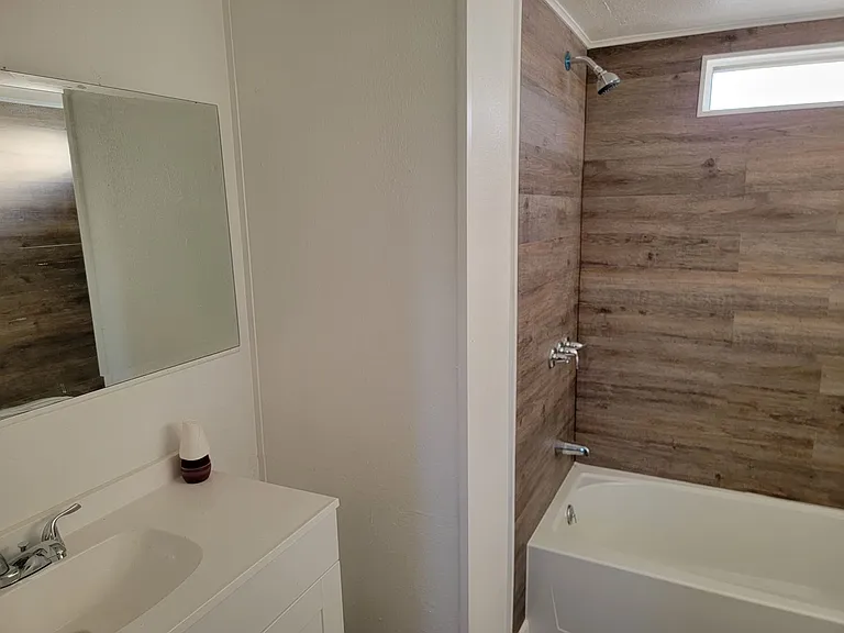 1895 Monterey Dr — Photo 6