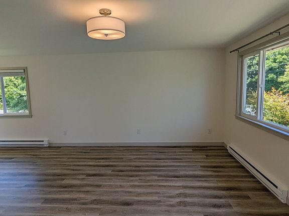 5th image of 3703 Kauffman Ave #3703