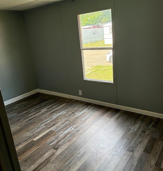 1st image of 110 Sydney Cir #75