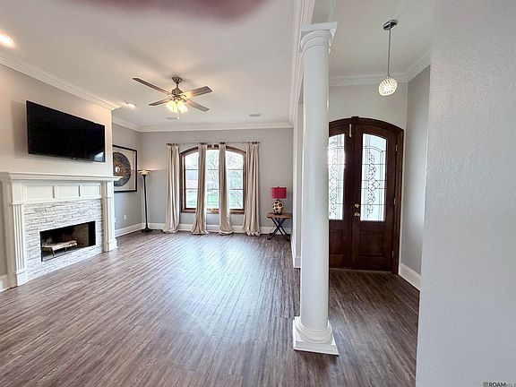 2nd image of 10613 Springglen Ct