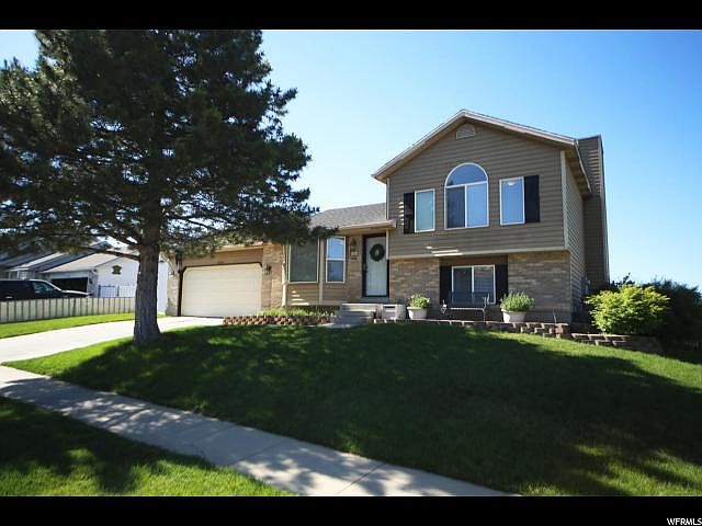 1st image of 5654 W Plumbago Ave