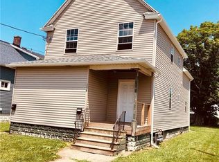 116 Warsaw St, Lackawanna, NY 14218