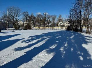 35 Roeder St, Buffalo, NY 14211