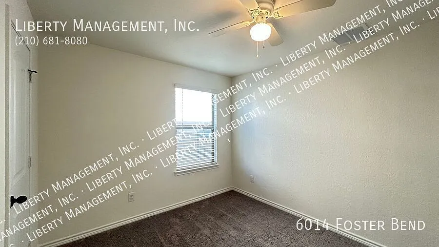 4 Bed, 3 Bath Home on a Greenbelt — Photo 2