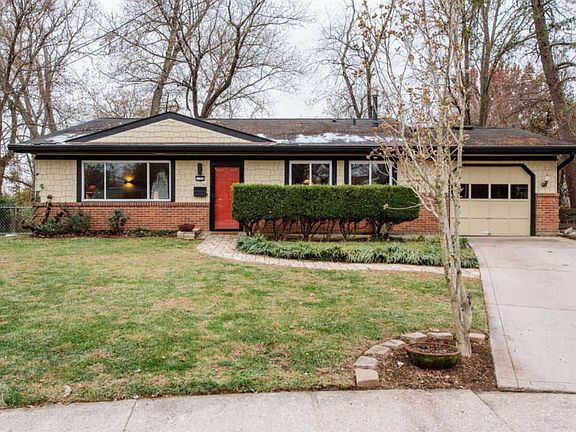 3rd image of 11702 Harden Ct