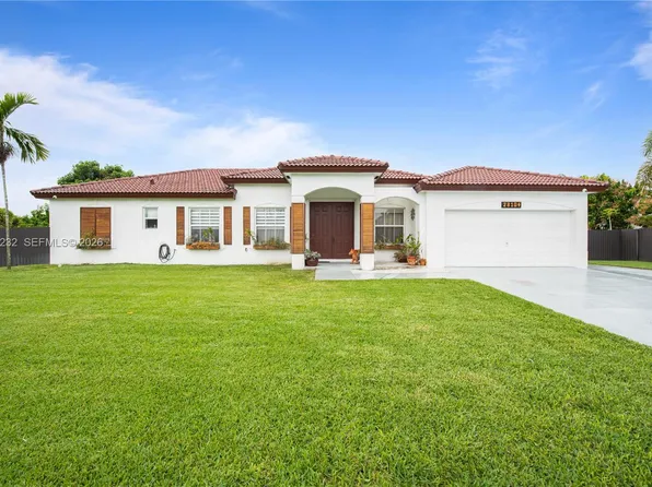 28104 SW 165th Ct, Homestead, FL 33033
