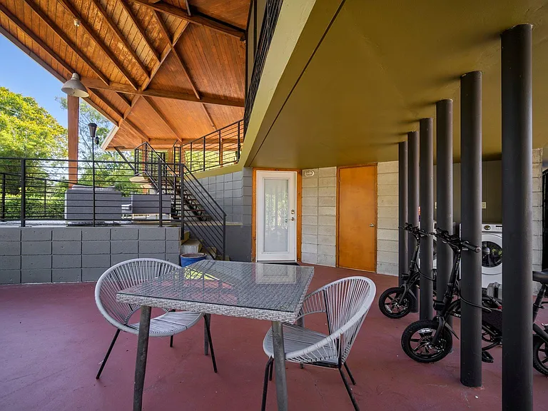 Outdoor terrace