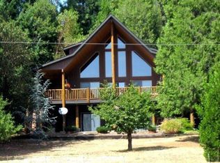 606 Templin Ave, Grants Pass, OR 97526