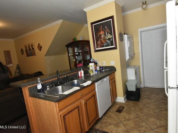 gulfport-mississippi-200680441 picture