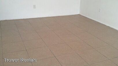 5th image of 3705 Dawn Ave