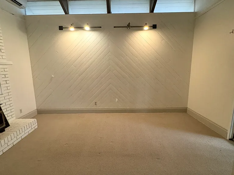 2435 S Wilshire Dr — Photo 8